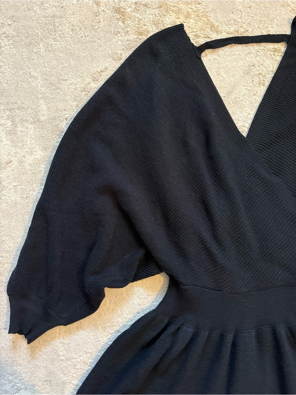 BloomChic Black Ribbed Knit Peplum Dolman Sleeve Crossover Sweater Size 14/16 - Picture 4 of 11